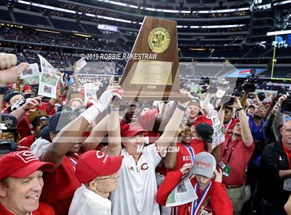 Thumbnail 2 in La Vega vs. Carthage (UIL 4A Division 1 Final) photogallery.