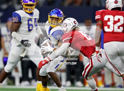 Thumbnail 2 in La Vega vs. Carthage (UIL 4A Division 1 Final) photogallery.