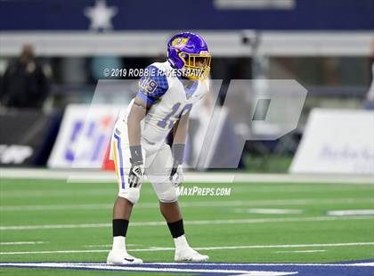 Thumbnail 1 in La Vega vs. Carthage (UIL 4A Division 1 Final) photogallery.