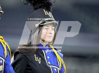 Thumbnail 3 in La Vega vs. Carthage (UIL 4A Division 1 Final) photogallery.