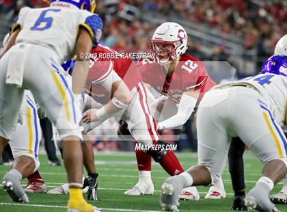 Thumbnail 2 in La Vega vs. Carthage (UIL 4A Division 1 Final) photogallery.