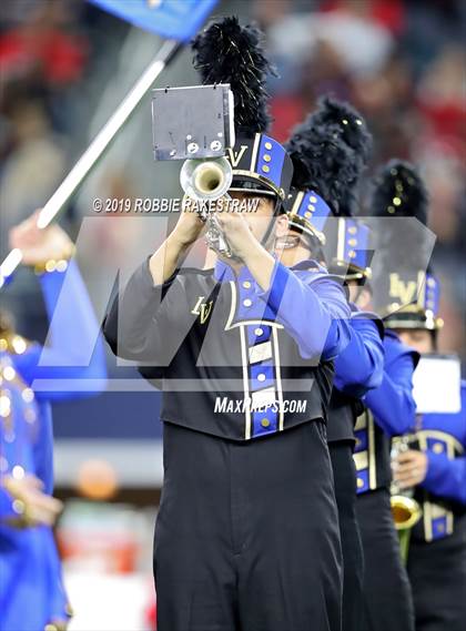 Thumbnail 1 in La Vega vs. Carthage (UIL 4A Division 1 Final) photogallery.