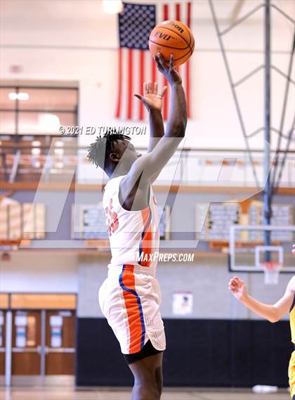Thumbnail 1 in Sequoyah vs. Columbia (New Years Classic) photogallery.