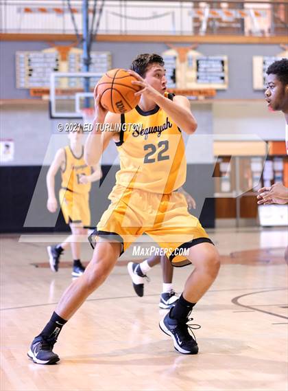Thumbnail 2 in Sequoyah vs. Columbia (New Years Classic) photogallery.