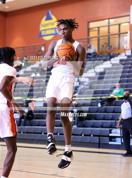 Thumbnail 1 in Sequoyah vs. Columbia (New Years Classic) photogallery.