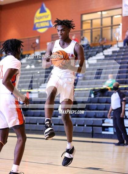 Thumbnail 2 in Sequoyah vs. Columbia (New Years Classic) photogallery.