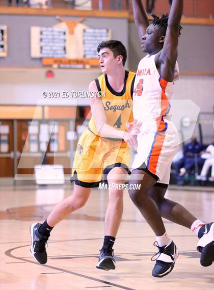 Thumbnail 3 in Sequoyah vs. Columbia (New Years Classic) photogallery.