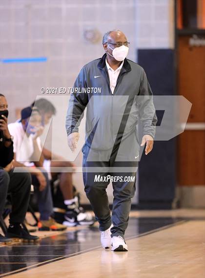 Thumbnail 3 in Sequoyah vs. Columbia (New Years Classic) photogallery.
