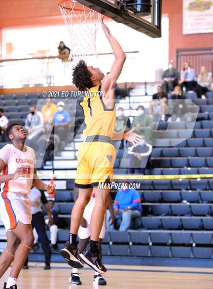 Thumbnail 1 in Sequoyah vs. Columbia (New Years Classic) photogallery.