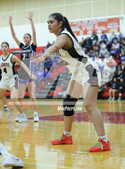 Thumbnail 1 in Vela @ Palmview (UIL Girls Basketball 5A D1 Area Playoff) photogallery.
