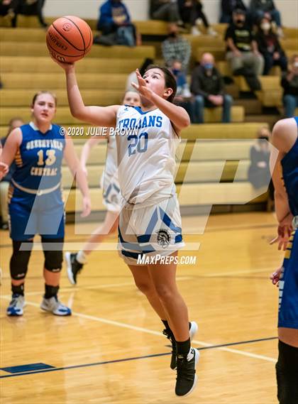 Thumbnail 1 in Greenfield-Central @ Indianapolis Bishop Chatard photogallery.