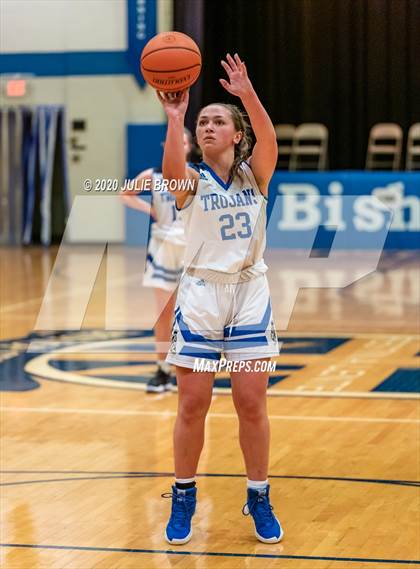 Thumbnail 1 in Greenfield-Central @ Indianapolis Bishop Chatard photogallery.
