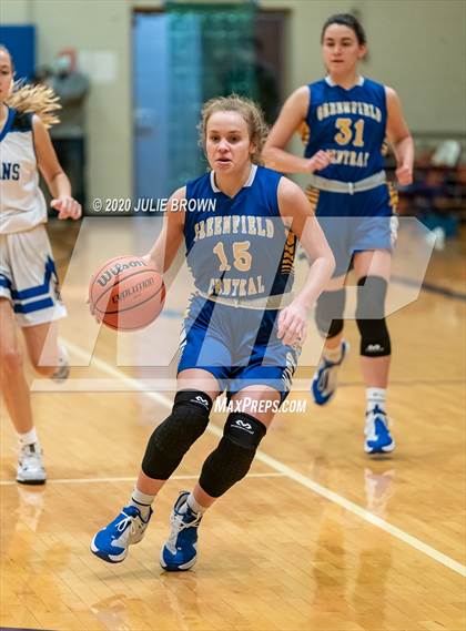 Thumbnail 2 in Greenfield-Central @ Indianapolis Bishop Chatard photogallery.