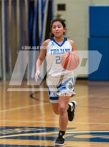 Thumbnail 2 in Greenfield-Central @ Indianapolis Bishop Chatard photogallery.