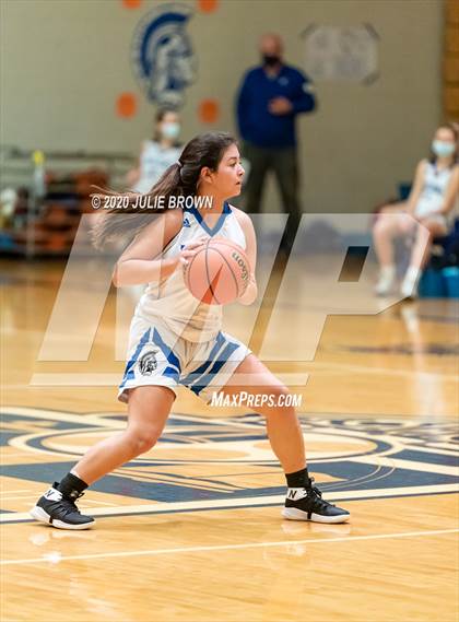 Thumbnail 2 in Greenfield-Central @ Indianapolis Bishop Chatard photogallery.