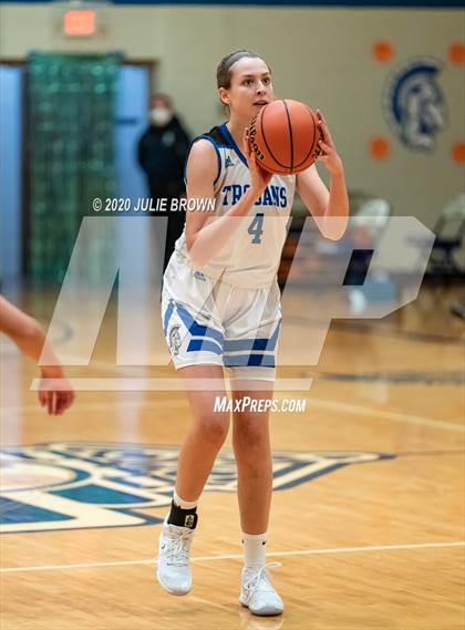 Thumbnail 1 in Greenfield-Central @ Indianapolis Bishop Chatard photogallery.