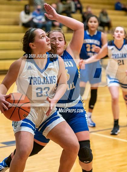Thumbnail 2 in Greenfield-Central @ Indianapolis Bishop Chatard photogallery.