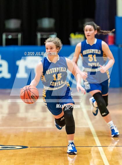 Thumbnail 3 in Greenfield-Central @ Indianapolis Bishop Chatard photogallery.