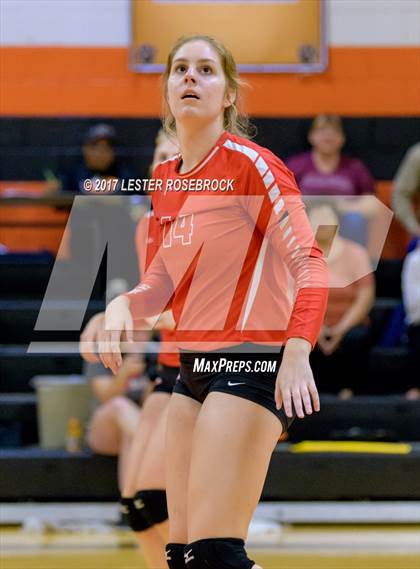 Thumbnail 2 in Jourdanton @ Karnes City photogallery.