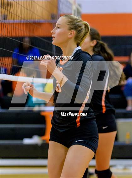 Thumbnail 1 in Jourdanton @ Karnes City photogallery.