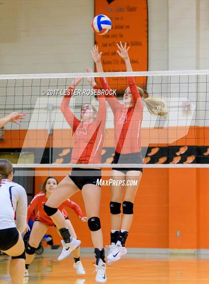 Thumbnail 3 in Jourdanton @ Karnes City photogallery.