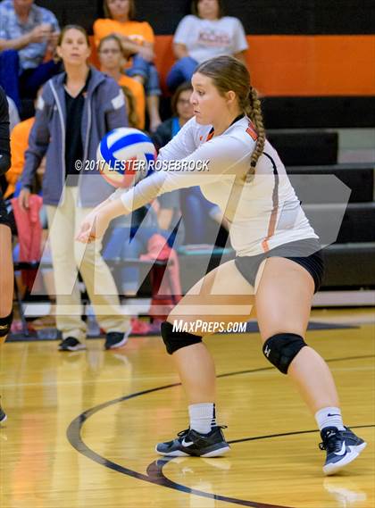 Thumbnail 2 in Jourdanton @ Karnes City photogallery.