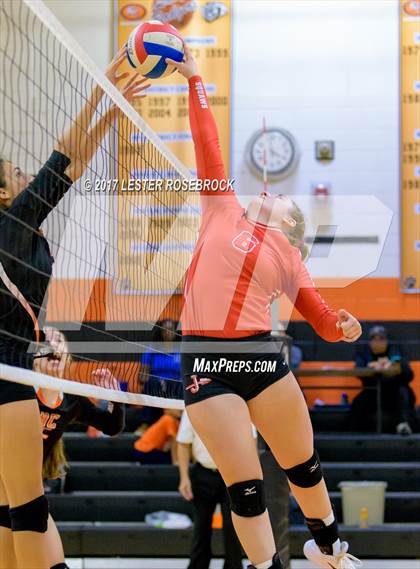 Thumbnail 3 in Jourdanton @ Karnes City photogallery.