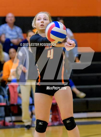 Thumbnail 2 in Jourdanton @ Karnes City photogallery.