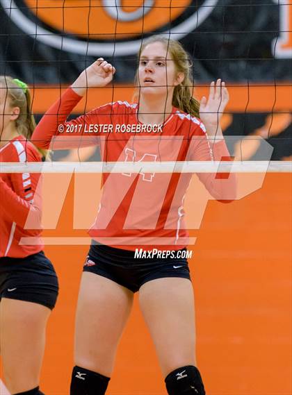 Thumbnail 1 in Jourdanton @ Karnes City photogallery.