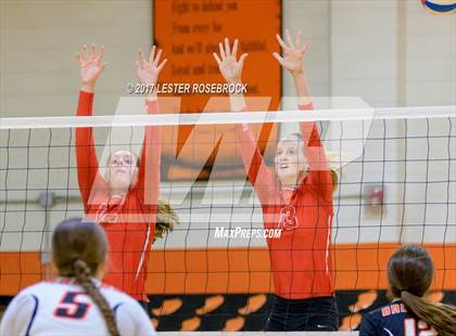 Thumbnail 3 in Jourdanton @ Karnes City photogallery.