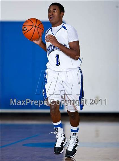 Thumbnail 1 in Boyd vs Dallas Christian (Trinity Valley Shootout) photogallery.