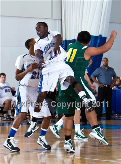 Thumbnail 1 in Boyd vs Dallas Christian (Trinity Valley Shootout) photogallery.