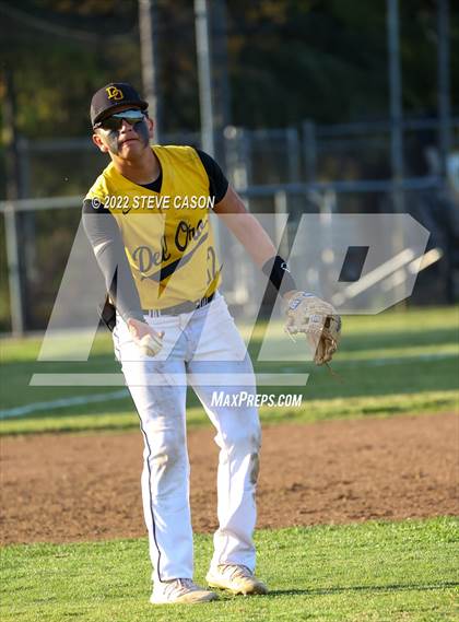Thumbnail 1 in Folsom @ Del Oro photogallery.