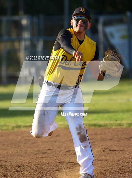 Thumbnail 2 in Folsom @ Del Oro photogallery.