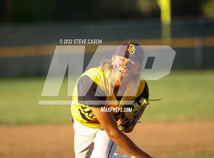 Thumbnail 1 in Folsom @ Del Oro photogallery.