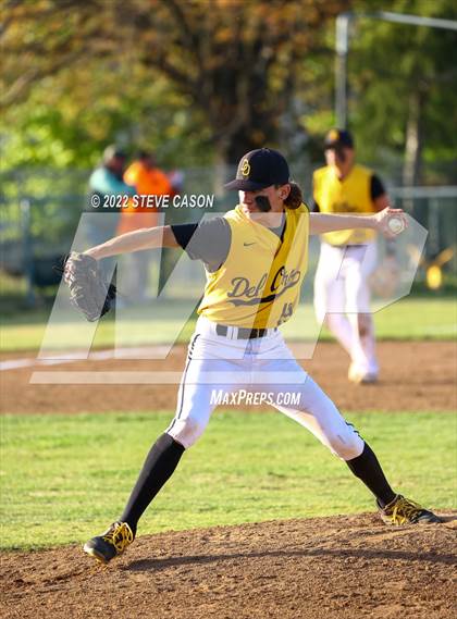 Thumbnail 1 in Folsom @ Del Oro photogallery.