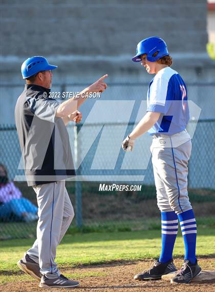 Thumbnail 1 in Folsom @ Del Oro photogallery.