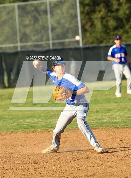 Thumbnail 1 in Folsom @ Del Oro photogallery.