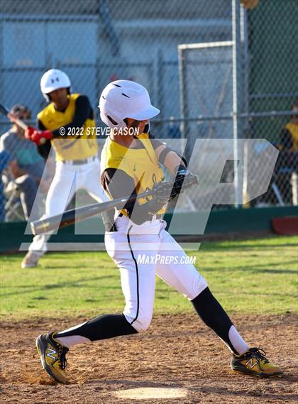 Thumbnail 1 in Folsom @ Del Oro photogallery.
