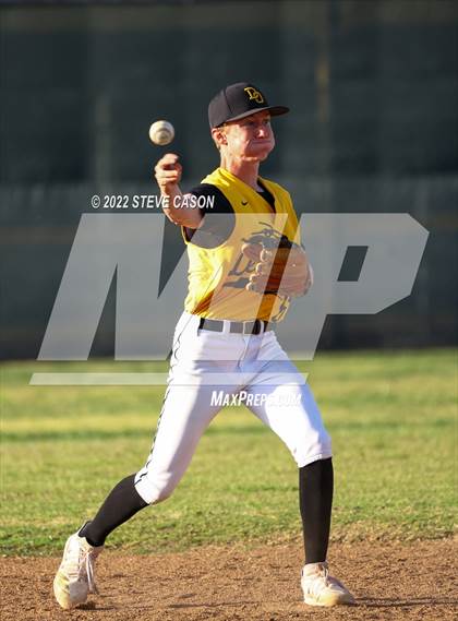 Thumbnail 1 in Folsom @ Del Oro photogallery.