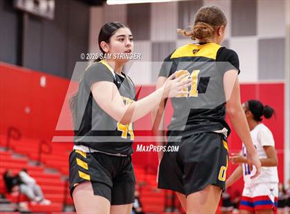 Thumbnail 1 in JV: Bishop O'Dowd @ San Leandro photogallery.
