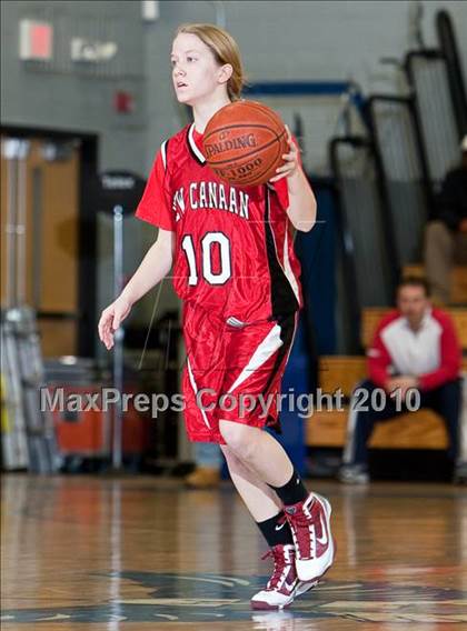Thumbnail 1 in St. Joseph vs New Canaan (FCIAC Semifinals) photogallery.