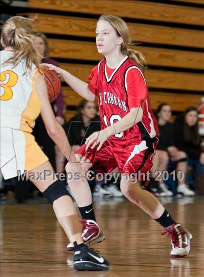 Thumbnail 2 in St. Joseph vs New Canaan (FCIAC Semifinals) photogallery.