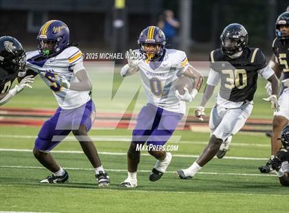 Thumbnail 3 in DeSoto Central @ Jonesboro photogallery.