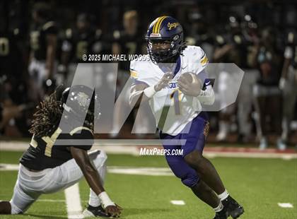 Thumbnail 3 in DeSoto Central @ Jonesboro photogallery.