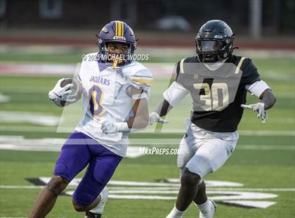 Thumbnail 1 in DeSoto Central @ Jonesboro photogallery.