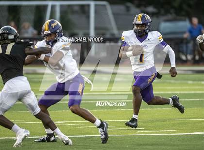 Thumbnail 1 in DeSoto Central @ Jonesboro photogallery.