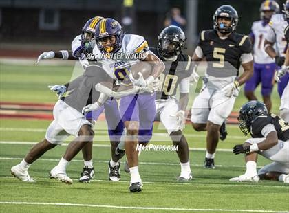 Thumbnail 1 in DeSoto Central @ Jonesboro photogallery.