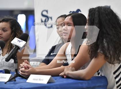 Thumbnail 3 in Sierra Canyon Basketball Media Day - Girls  photogallery.