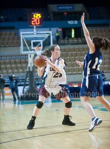Thumbnail 2 in Quaboag Regional vs. Swampscott (MIAA D3 Final) photogallery.